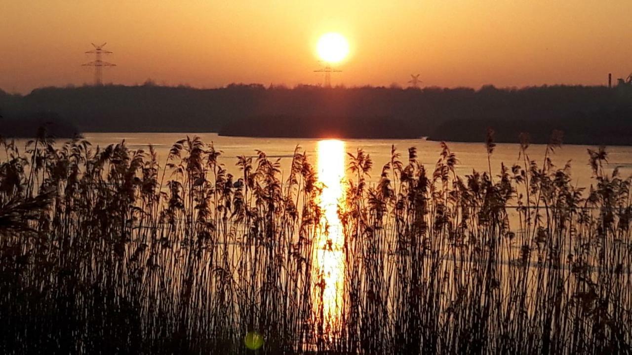 Moin, Moin & Ahoi! Appartement Kiel Buitenkant foto